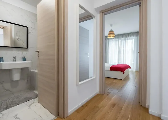 Papini's Modern In Aviatiei - Large Sunny Terrace Appartement *