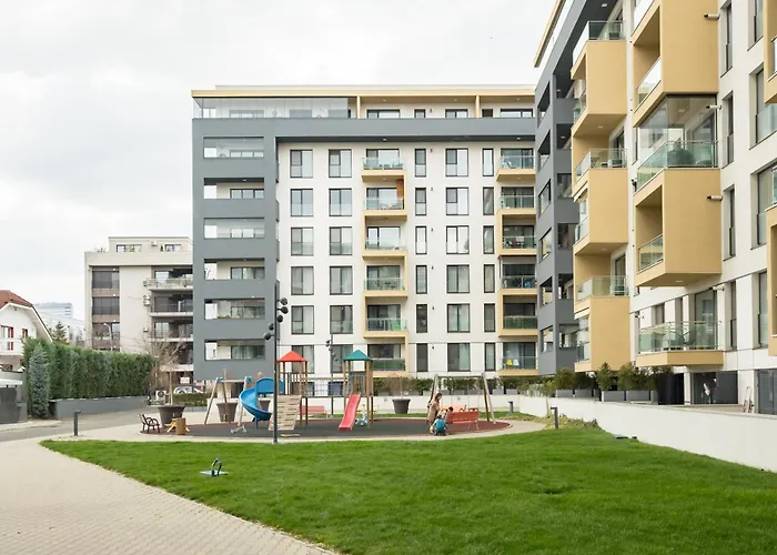 Papini's -apartment With Big Terrace * 부쿠레슈티