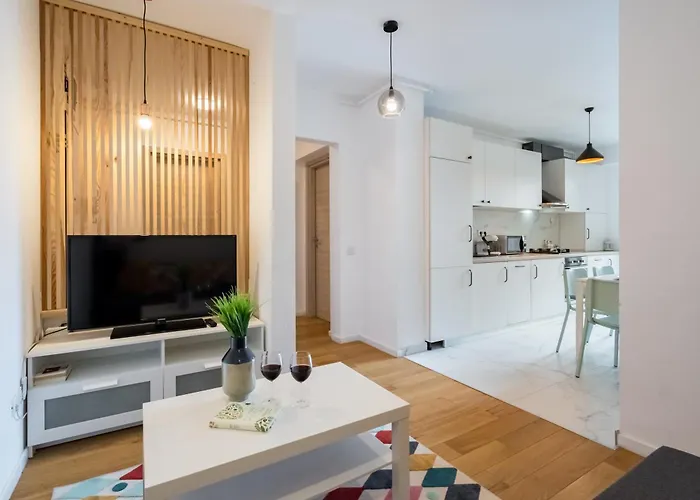 Апартаменты Papini'S Modern Apartment In Aviatiei - Large Sunny Terrace