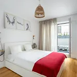 Apartmán Papini's Modern In Aviatiei - Large Sunny Terrace *