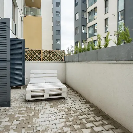 Apartamento Papini's Modern In Aviatiei - Large Sunny Terrace
