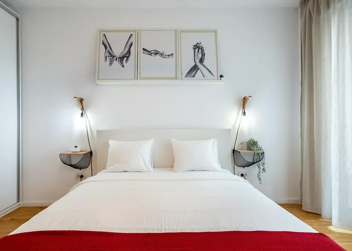 Daire Papini'S Modern Apartment In Aviatiei - Large Sunny Terrace *